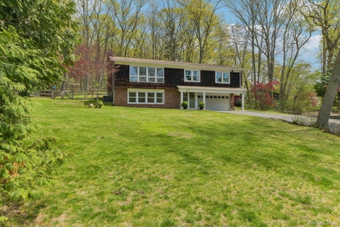 Homes For Sale - 50 Stony Hollow Road<br/> Centerport, NY 11721