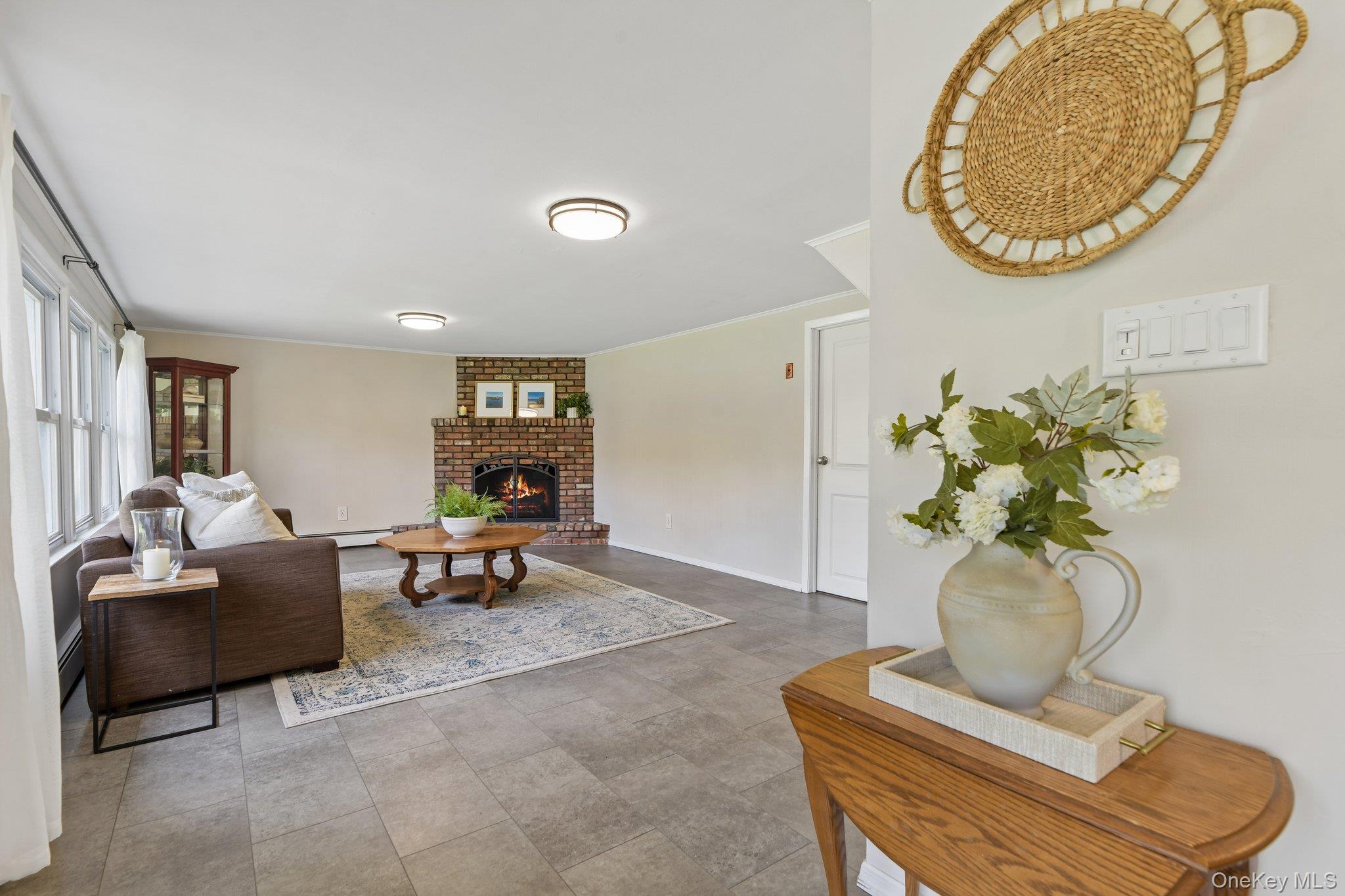 50 Stony Hollow Road