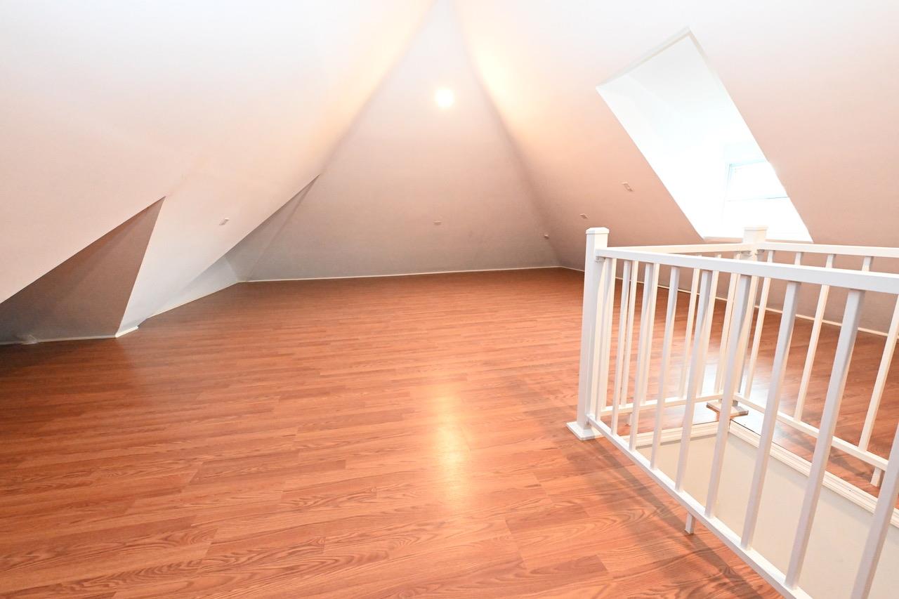 421 N Long Beach Road, Rockville Centre, New York image 33
