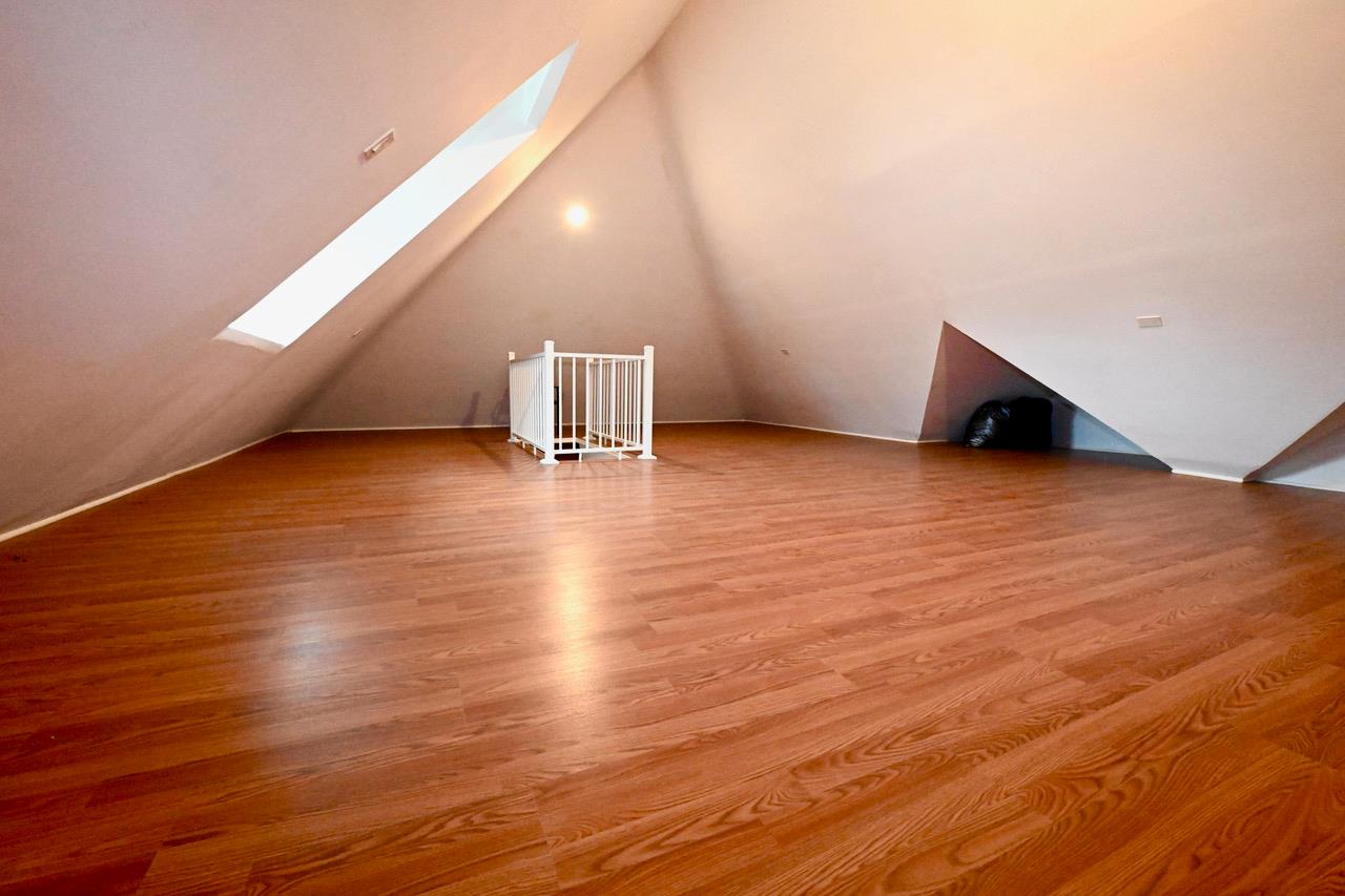 421 N Long Beach Road, Rockville Centre, New York image 31