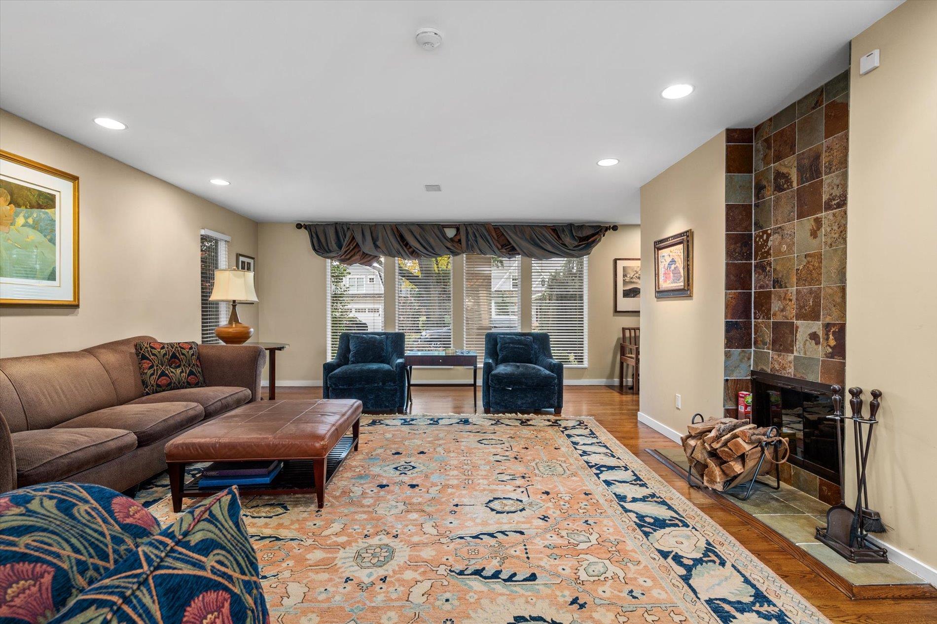 56 Oakdale Lane