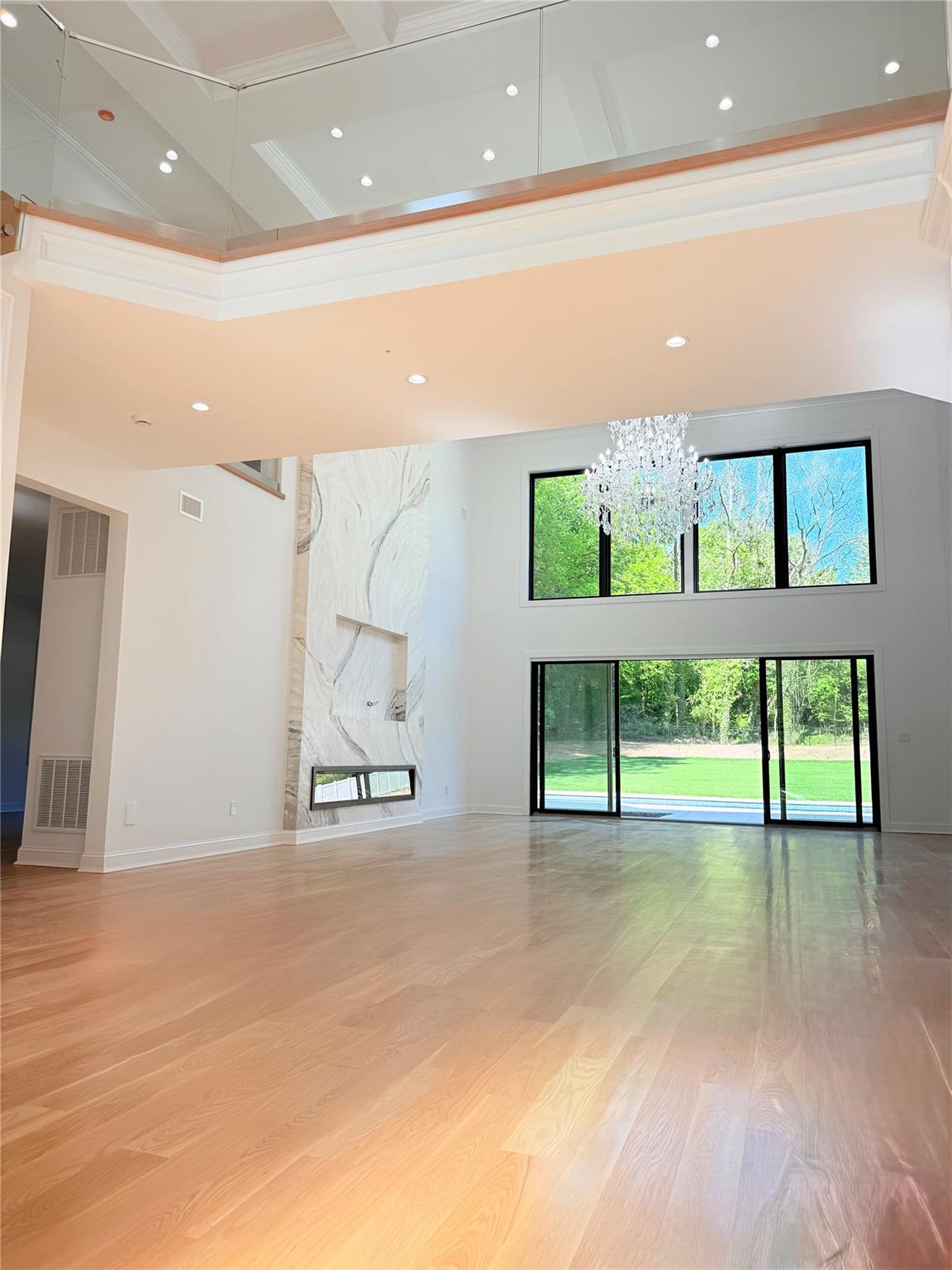 412 Mill River Road, Oyster Bay, New York image 22