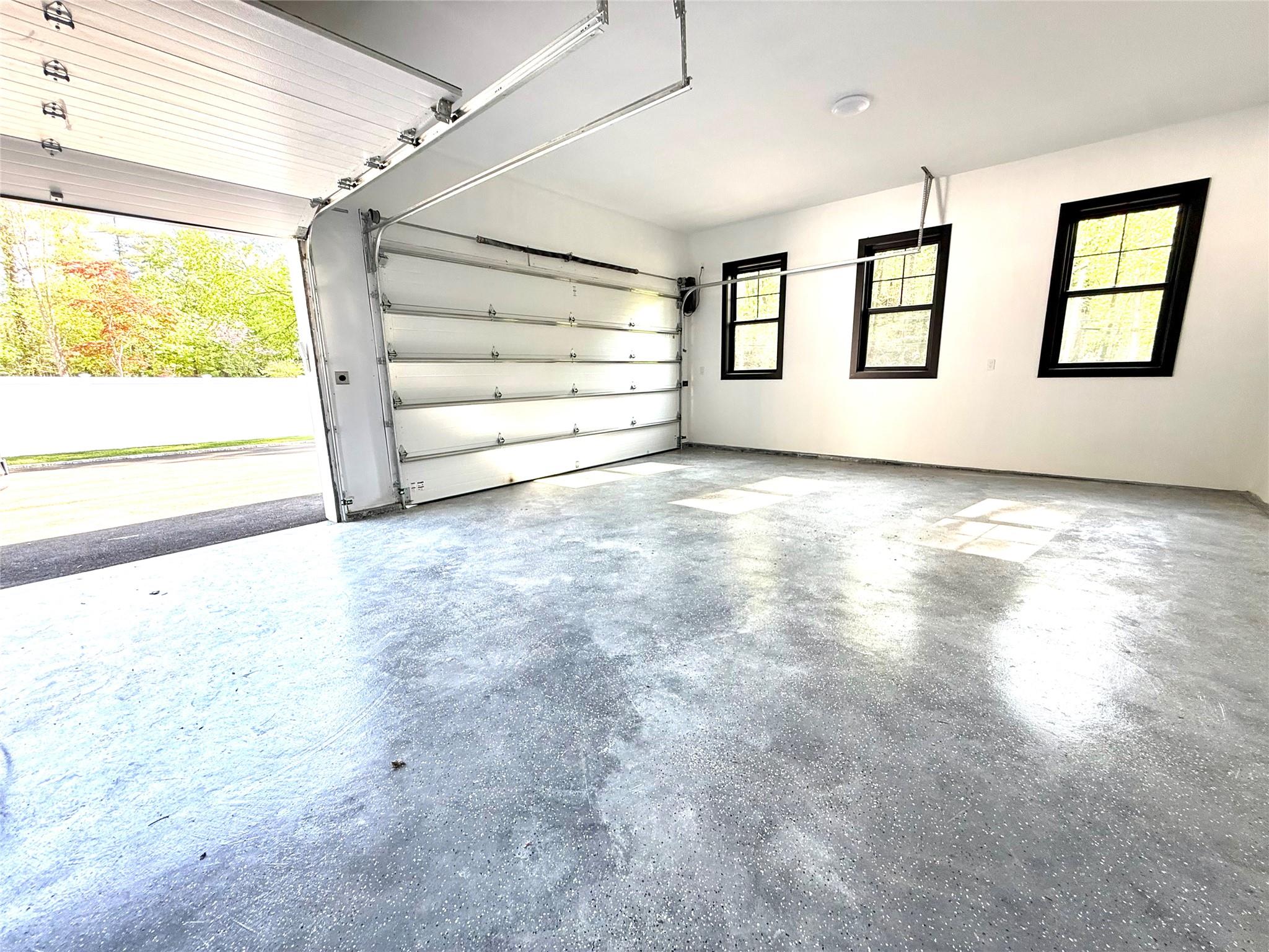 412 Mill River Road, Oyster Bay, New York image 41