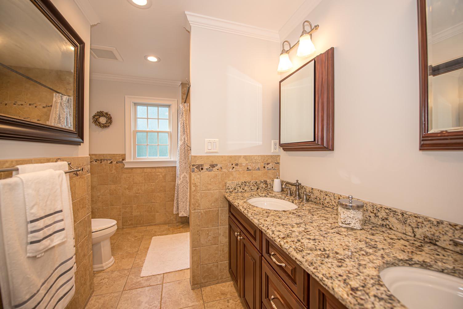 184 Dorothy Road, West Islip, New York image 12