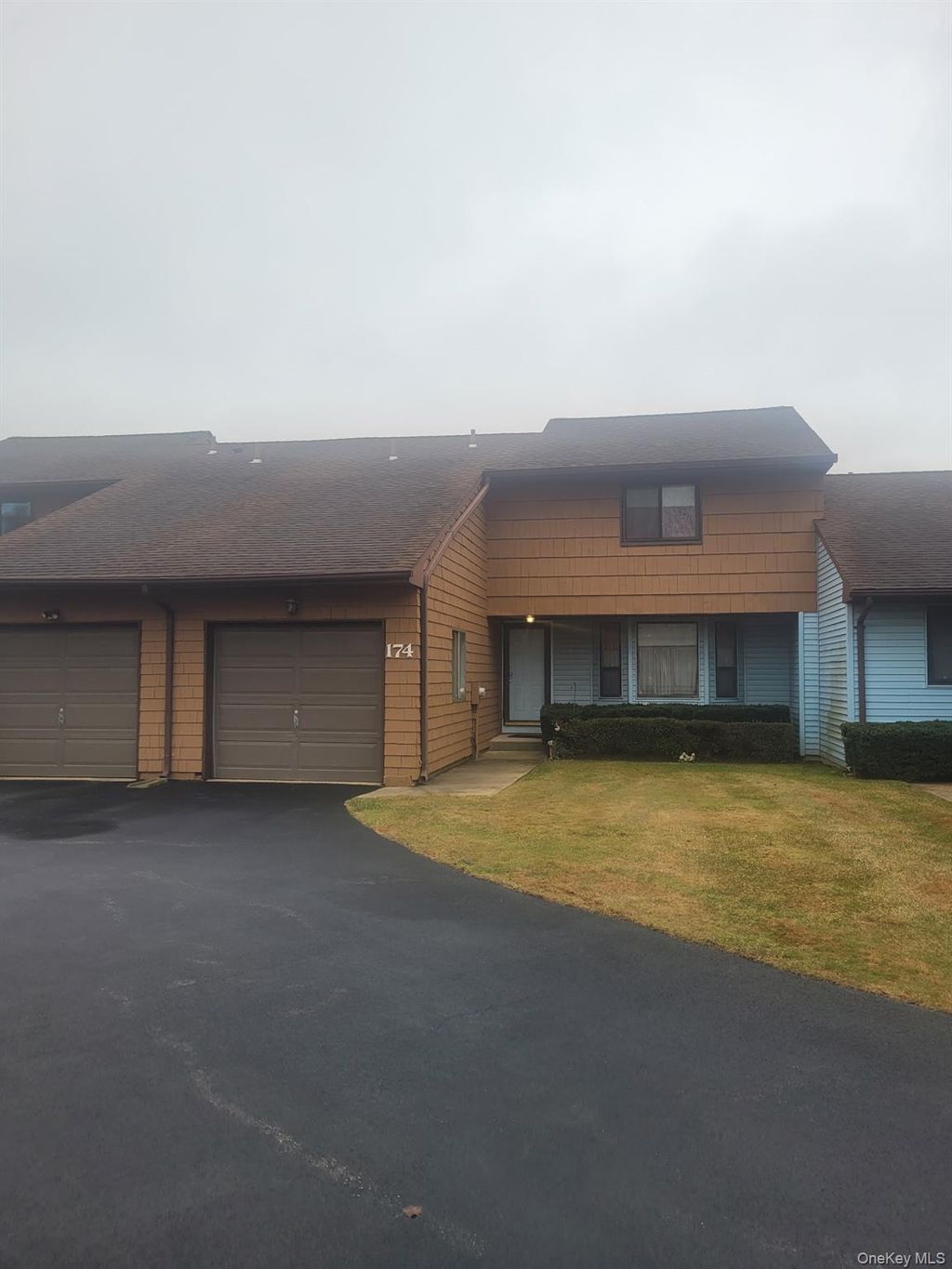 Photo of 174 Melanie Way, Commack, NY 11725 (MLS # 979580)