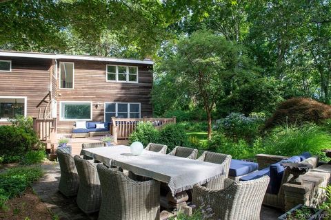 1045 Wagon Wheel Lane Cutchogue NY 11935