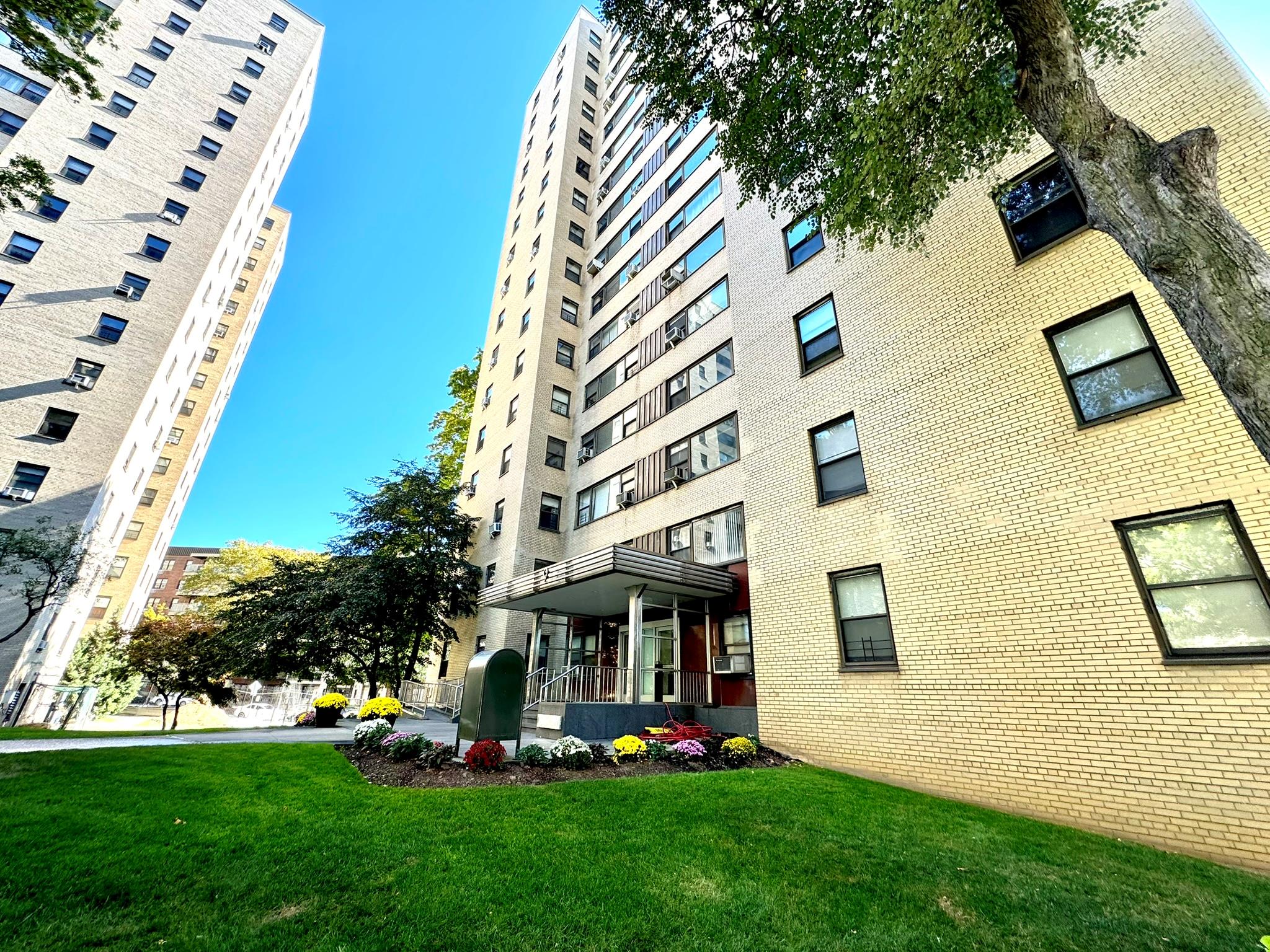 9 Fordham Hill Oval #1H, Bronx, New York image 21