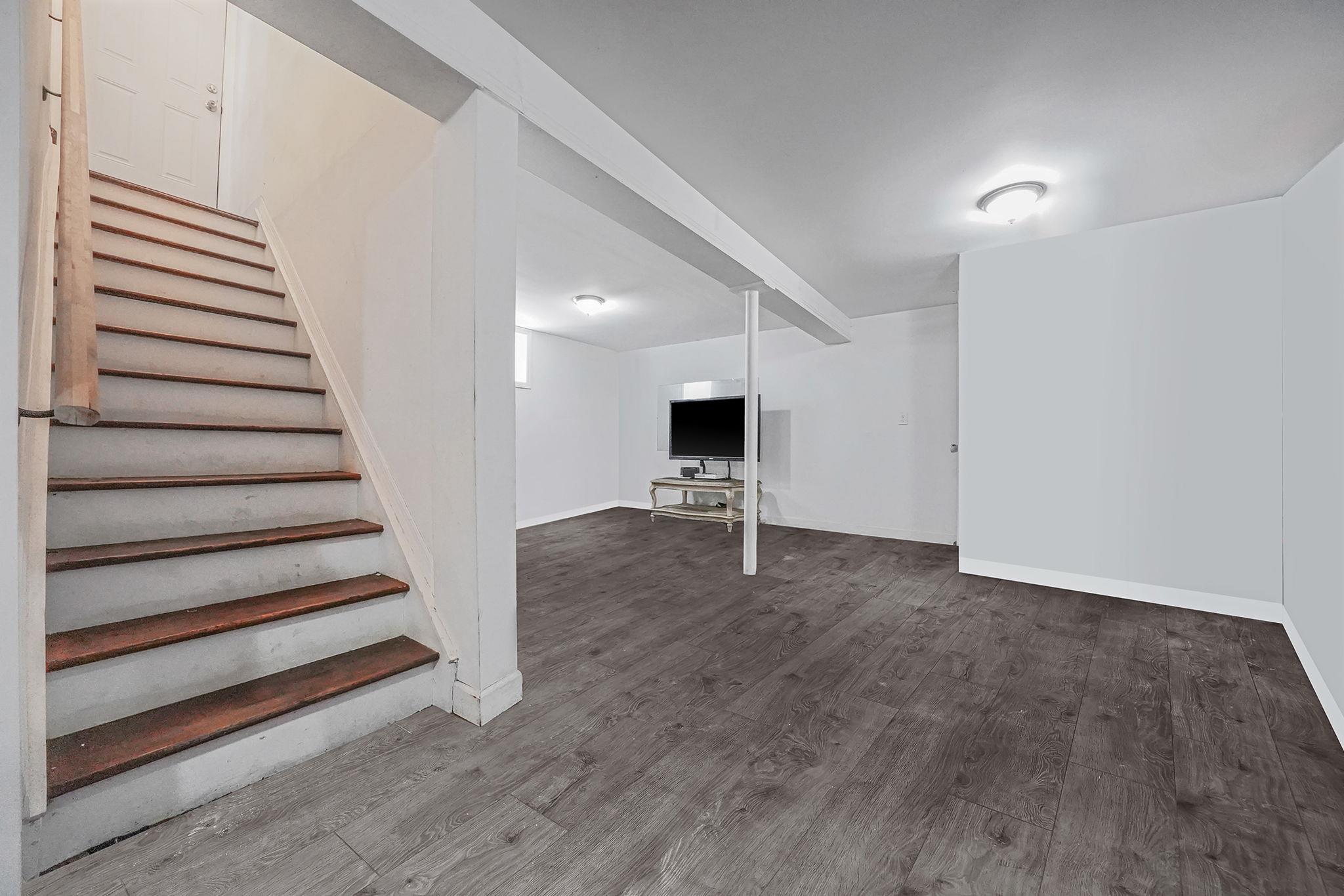 214 Mastic Boulevard, Mastic, New York image 17