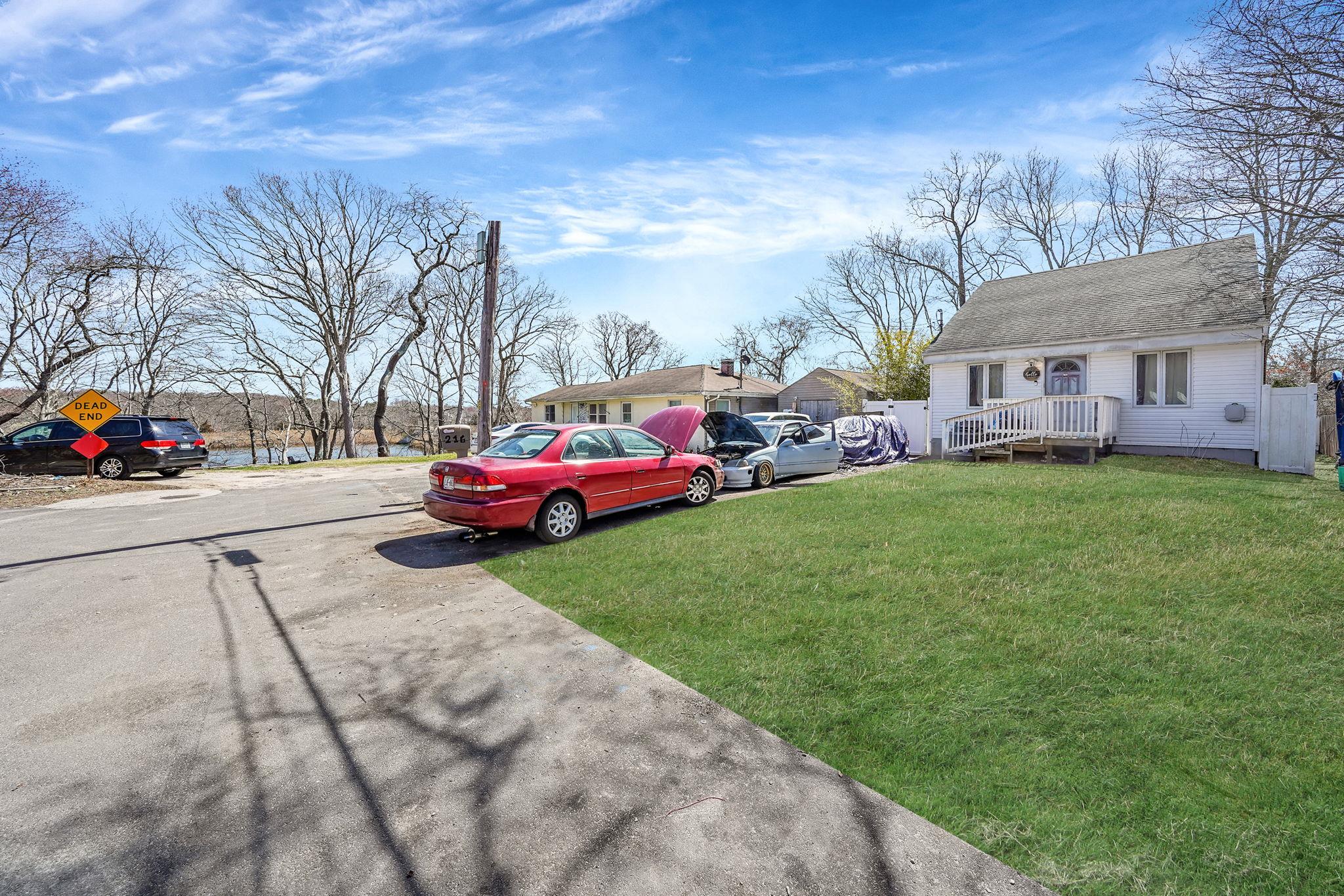 214 Mastic Boulevard, Mastic, New York image 3