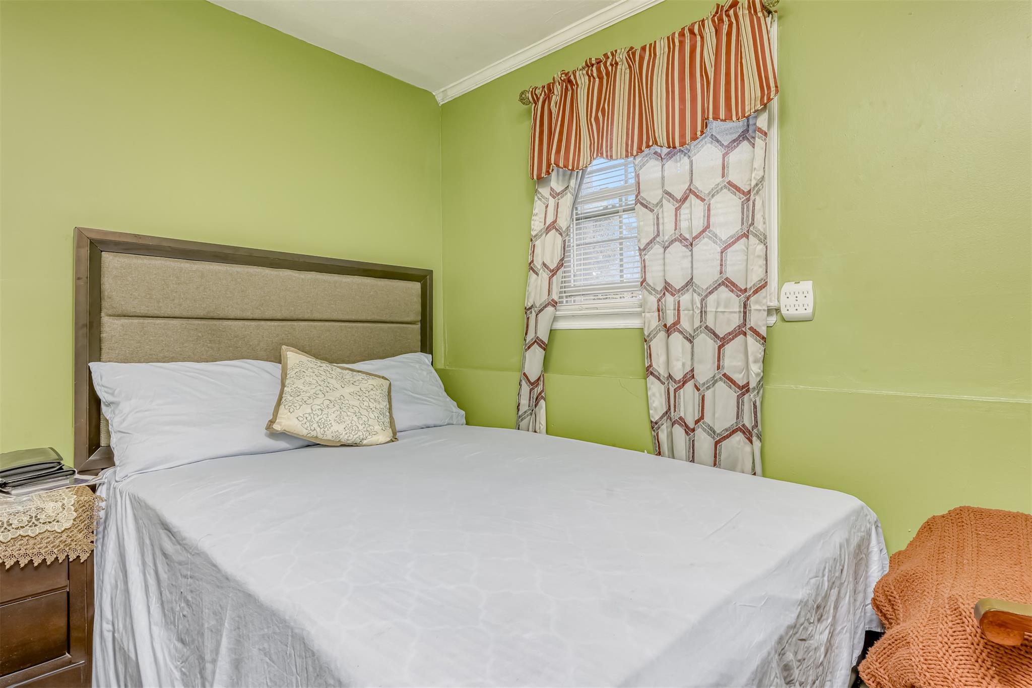 4 Stacie Lane, Spring Valley, New York image 24