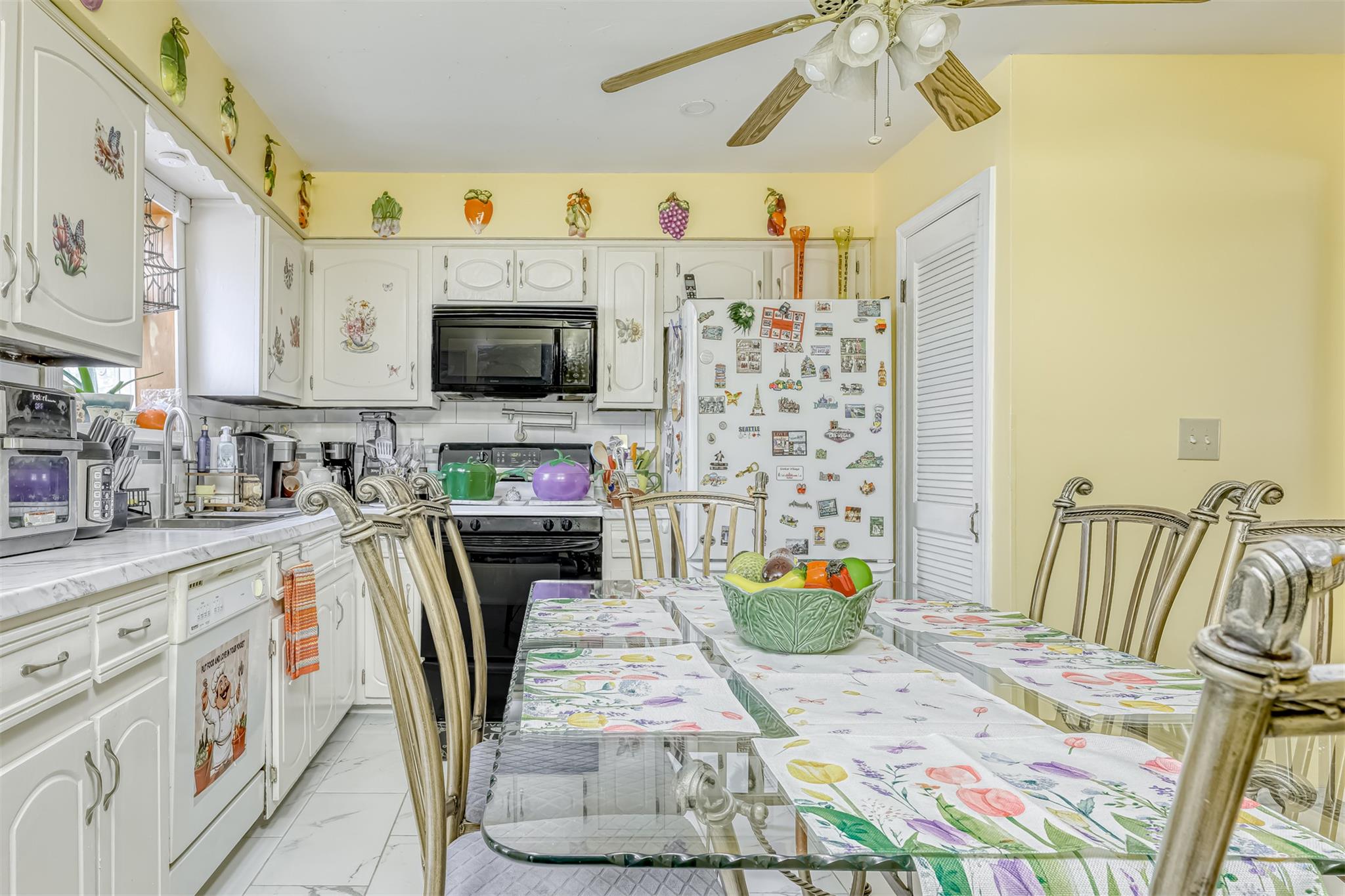 4 Stacie Lane, Spring Valley, New York image 11