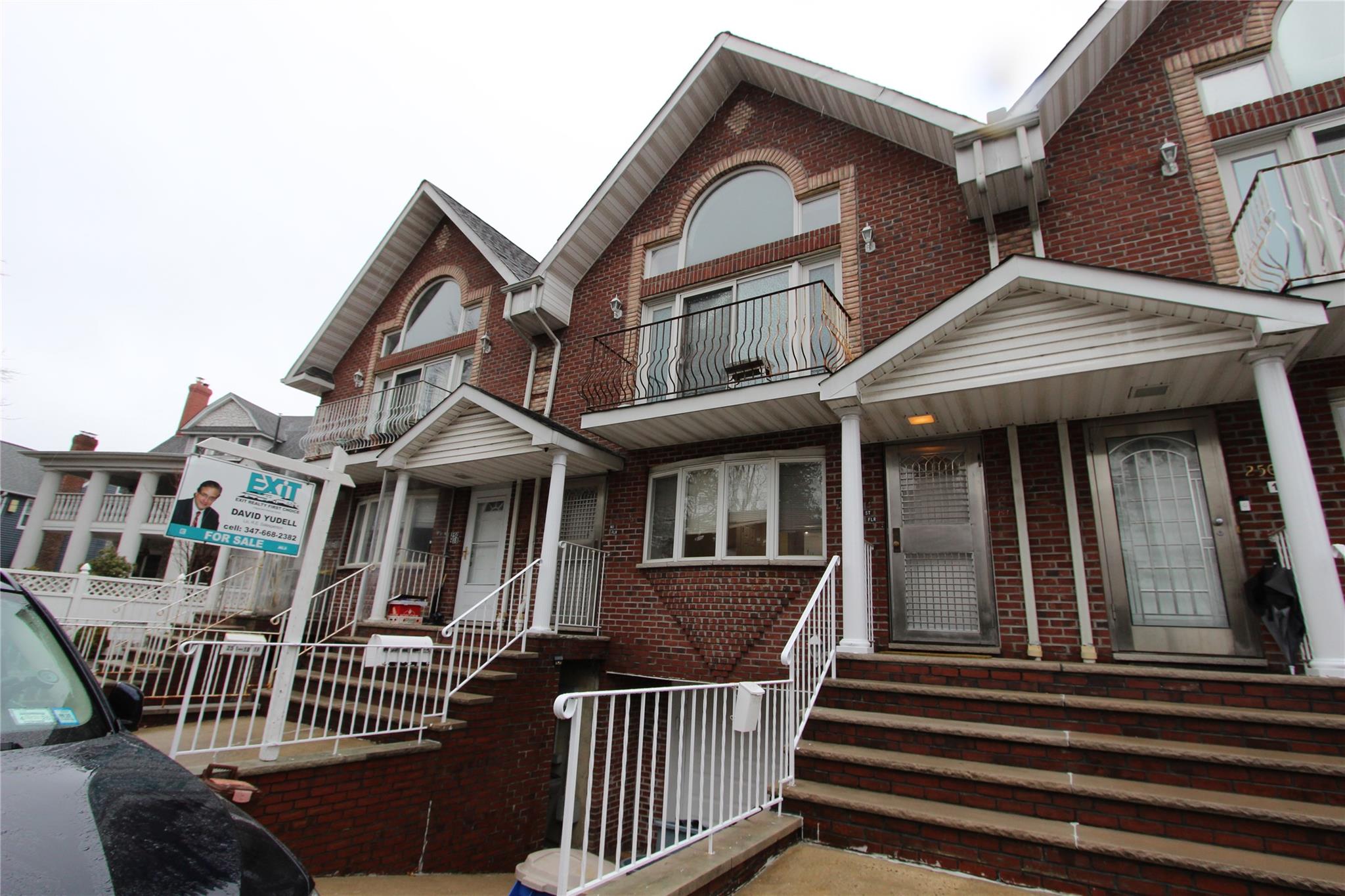Property for Sale at 41st Road, Little Neck, Queens, NY - Bedrooms: 7 
Bathrooms: 6  - $1,588,886