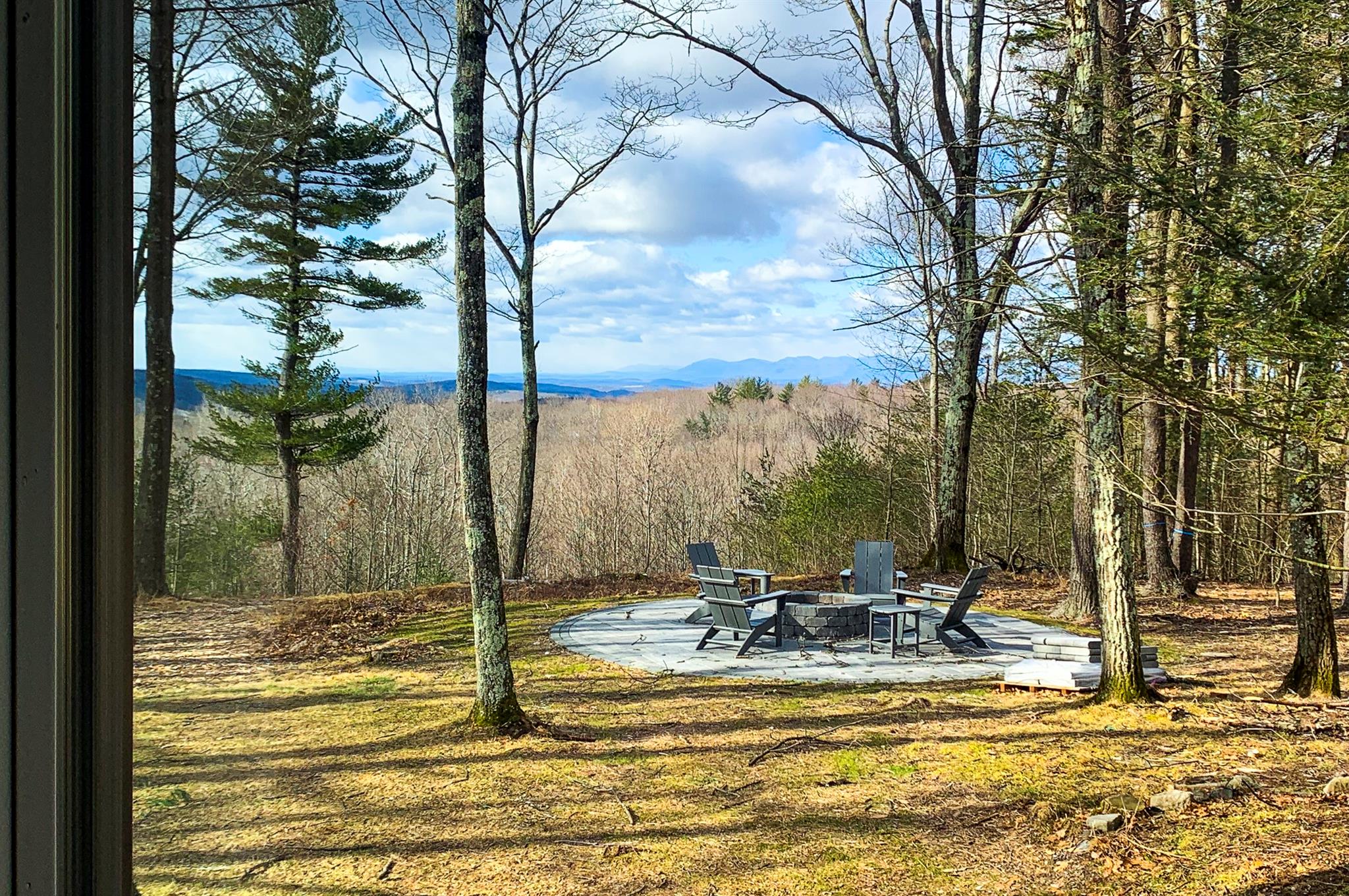 66 Beacon Hill Road
