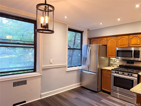 Other For Rent - 412C Larchmont Acres West #2C<br/> Westchester County, Larchmont, NY 10538