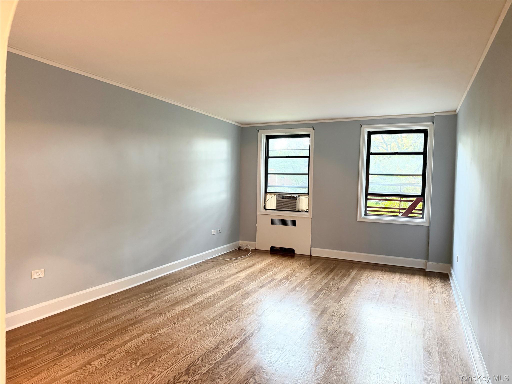 412C Larchmont Acres West 2C