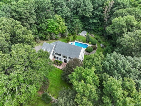 Photo for 18 Arbor Court