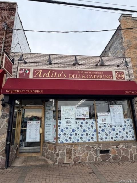 Photo of 160 Jericho Turnpike, Mineola, NY 11501 (MLS # 951497)