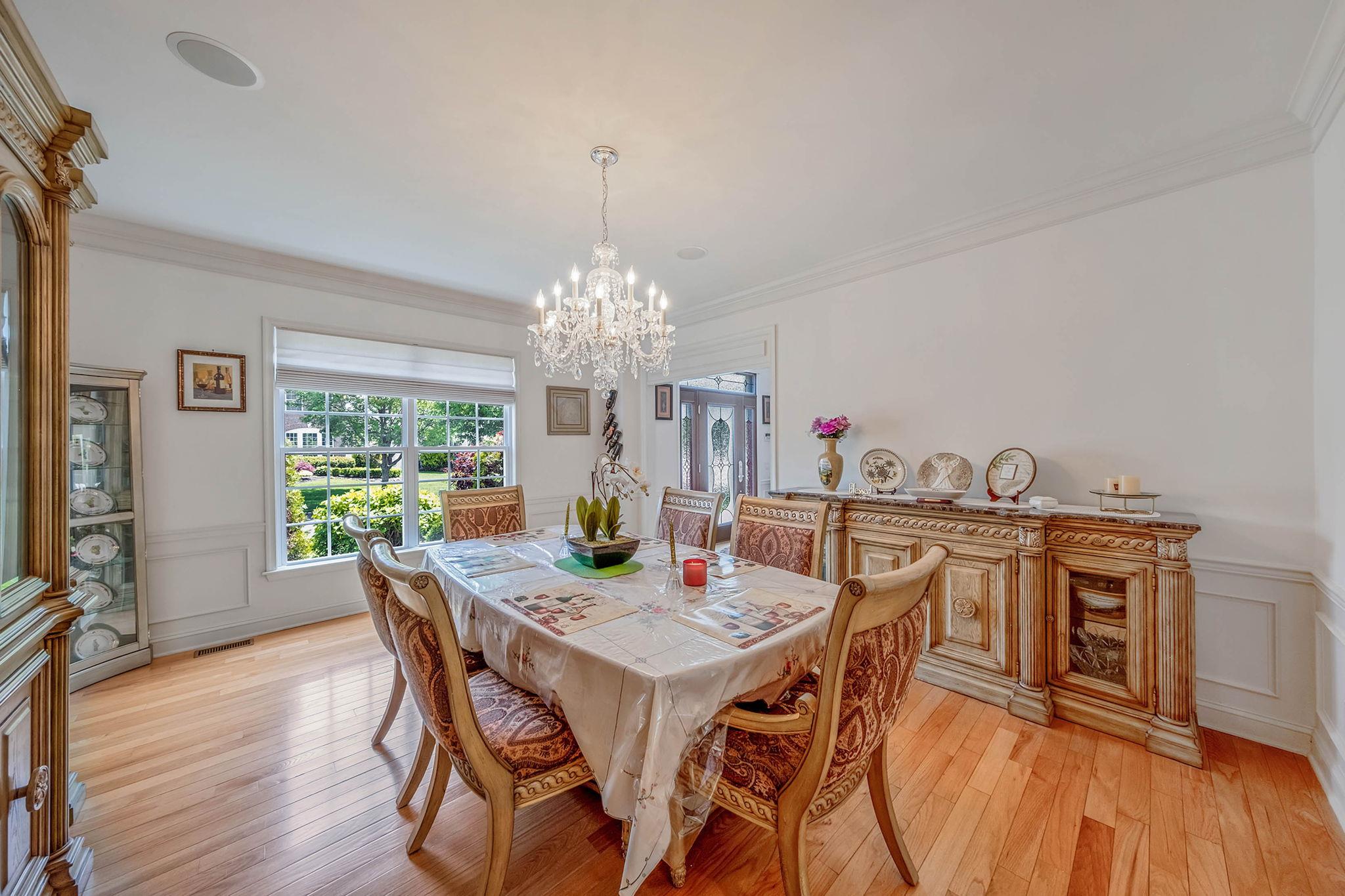 29 Pinehurst Drive, Mount Sinai, New York image 13