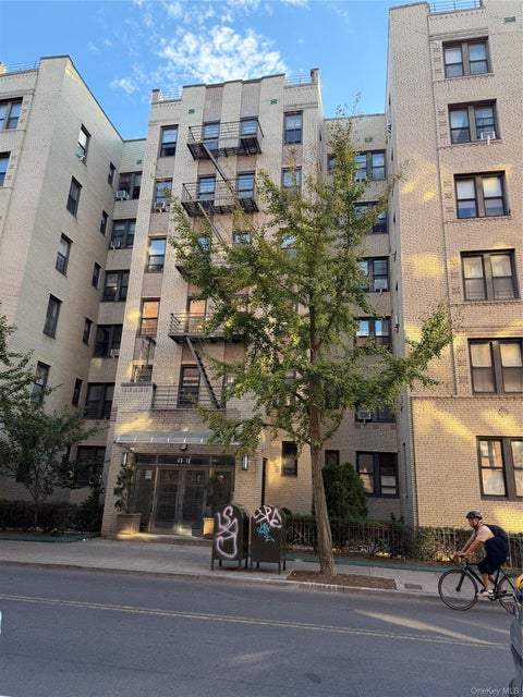 Photo of 4018 Hampton Street #1A, Elmhurst, NY 11373 (MLS # 1061043)
