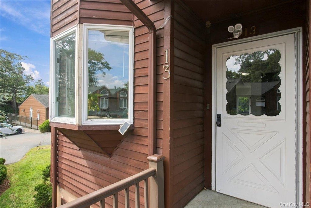 Photo of 13 Knoll View, Ossining, NY 10562 (MLS # 1053845)