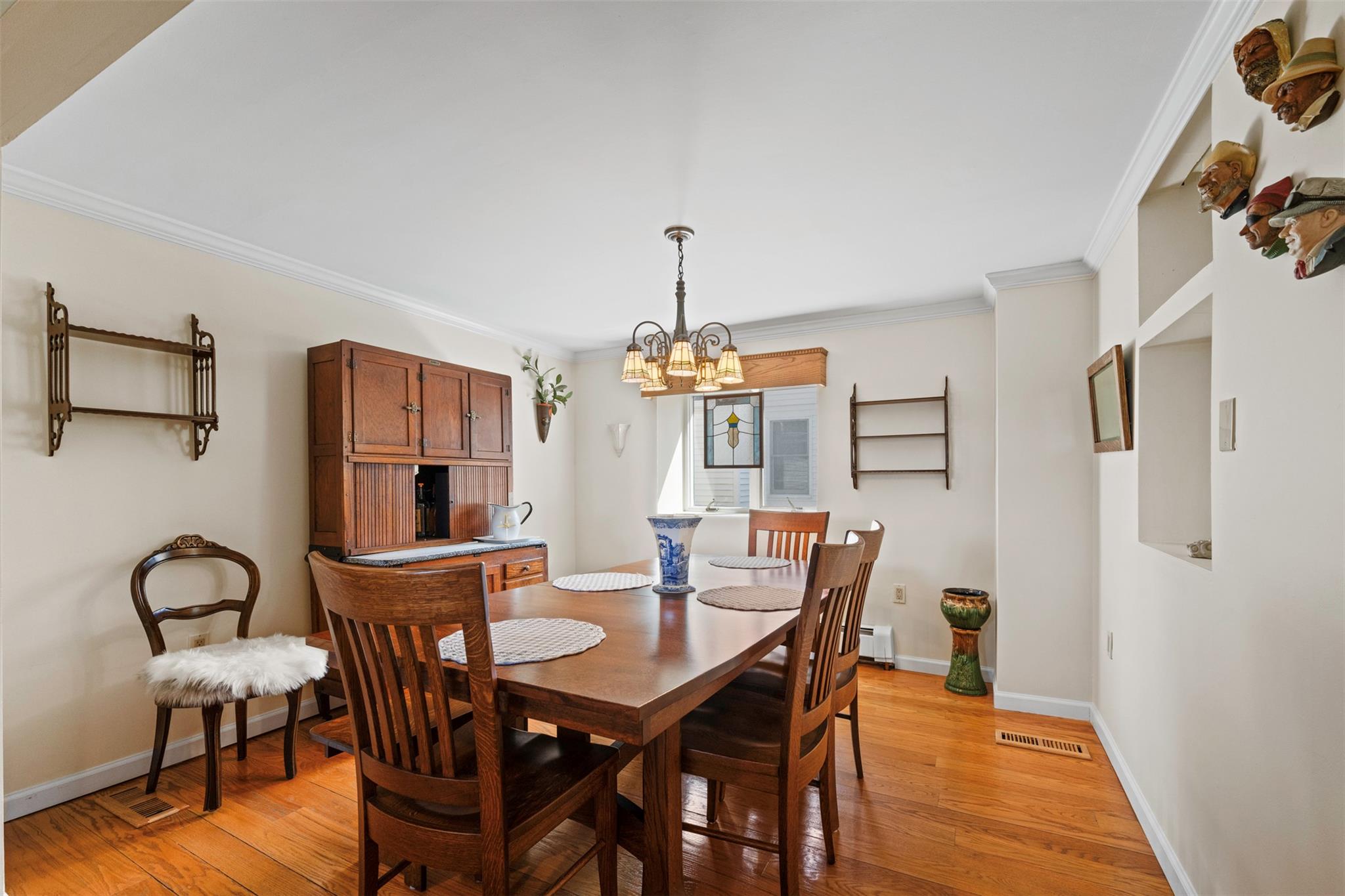120 Floral Park Street, Islip Terrace, New York image 21