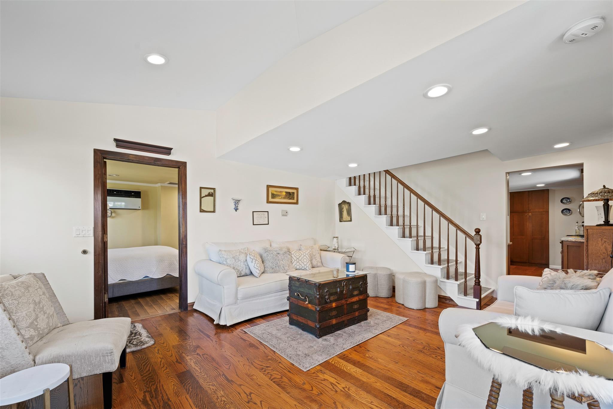120 Floral Park Street, Islip Terrace, New York image 7