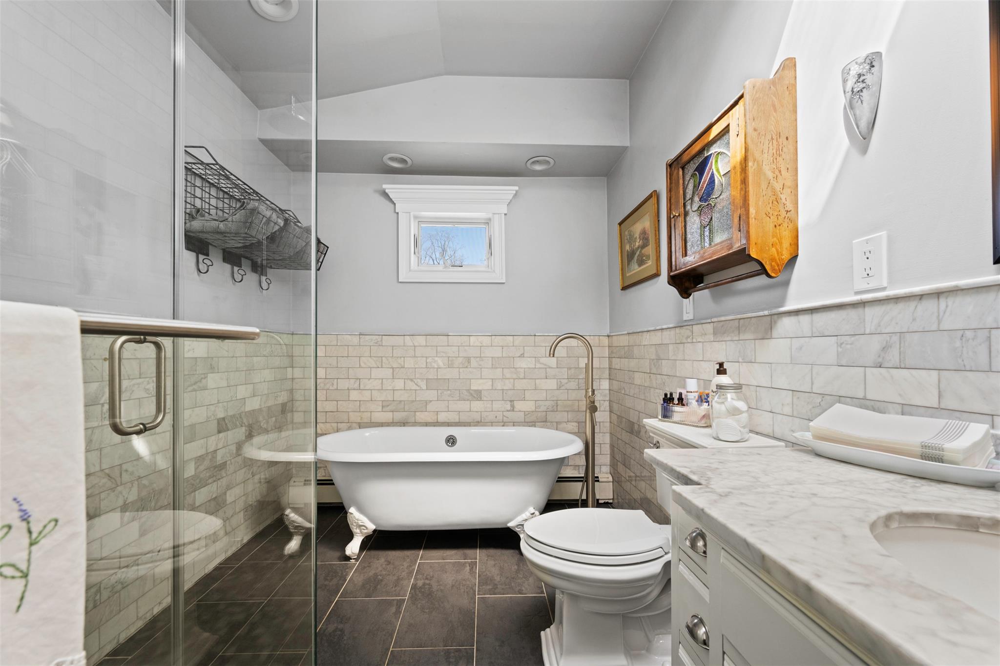 120 Floral Park Street, Islip Terrace, New York image 30