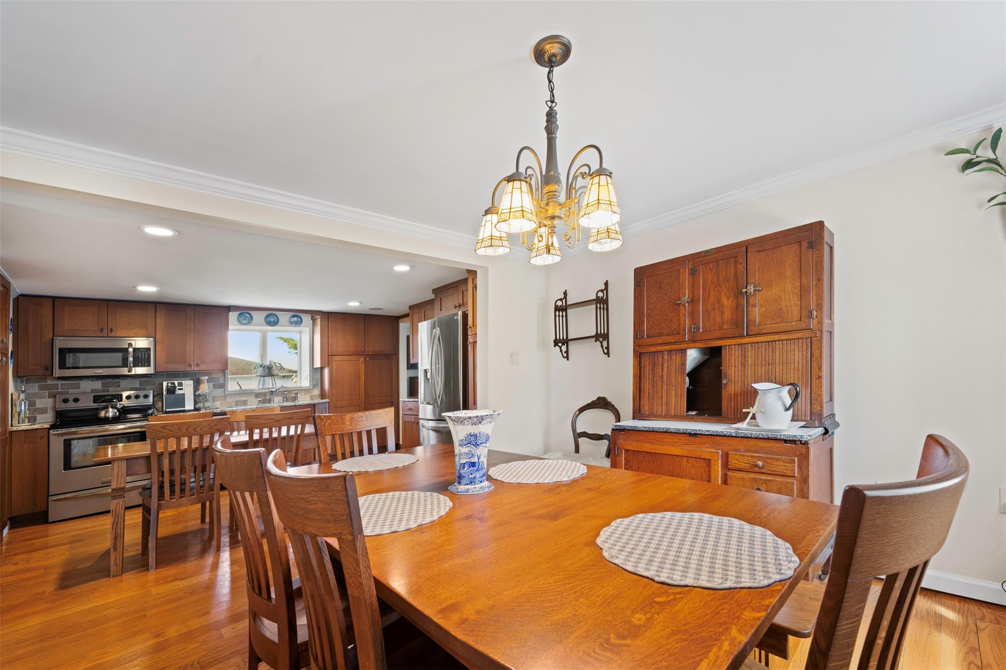 120 Floral Park Street, Islip Terrace, New York image 20