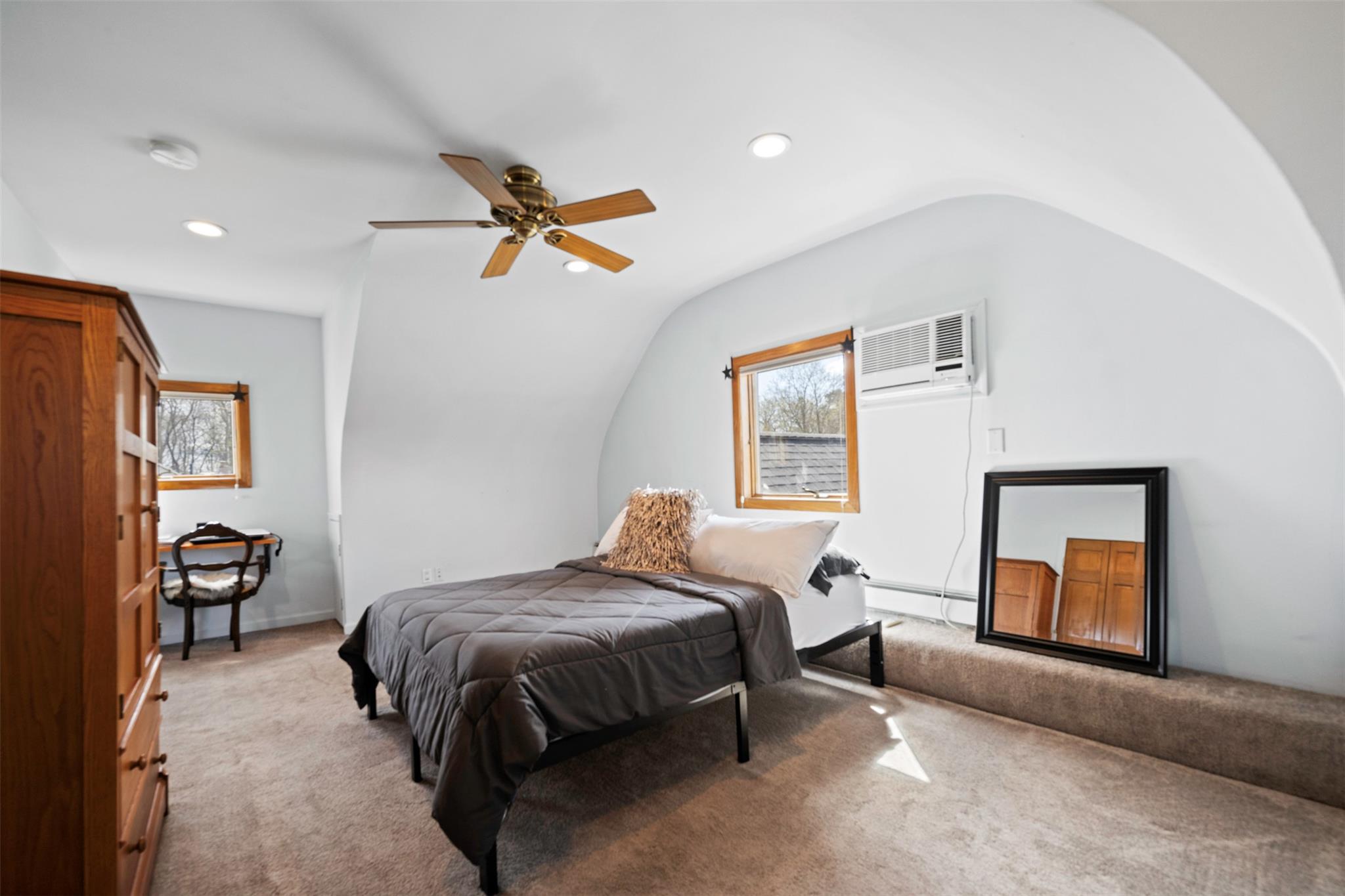 120 Floral Park Street, Islip Terrace, New York image 38