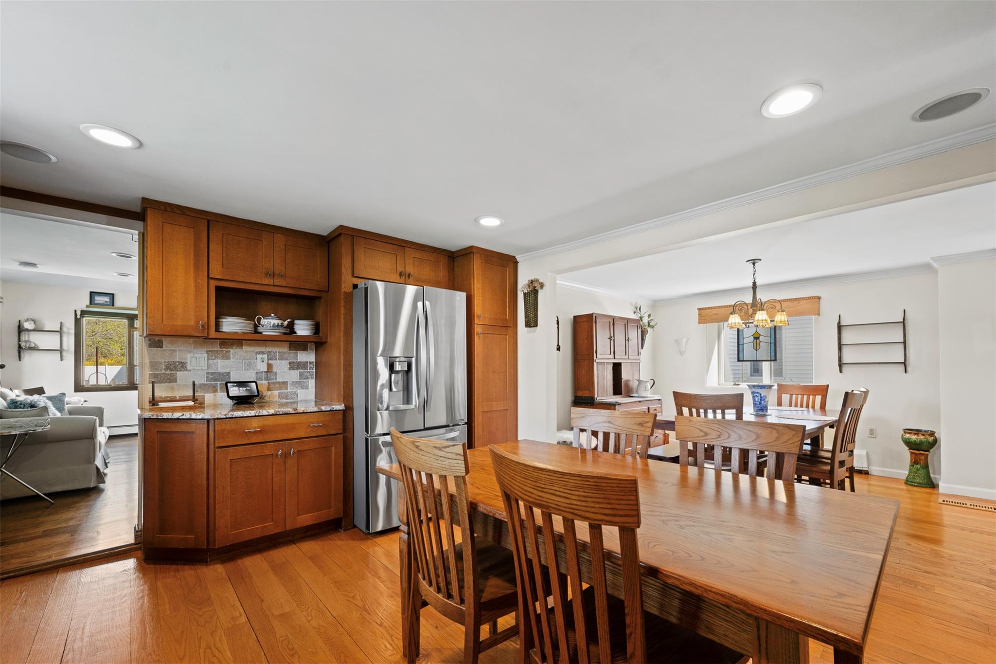 120 Floral Park Street, Islip Terrace, New York image 15