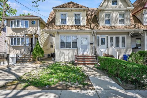 87-71 111th Street Richmond Hill NY 11418