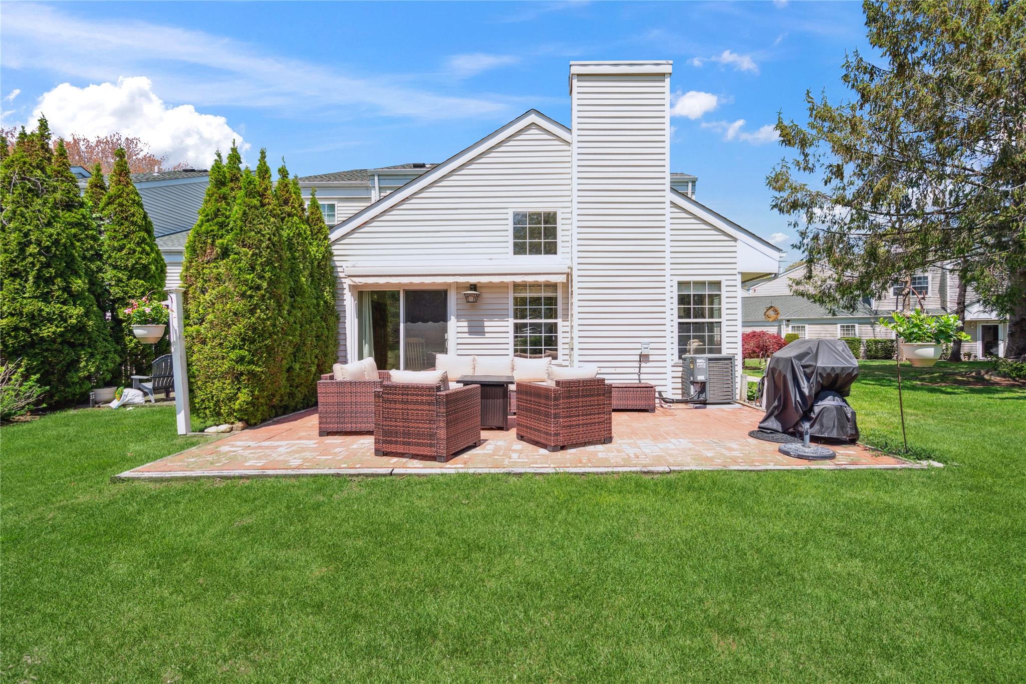 77 Fox Court, Manorville, New York image 27