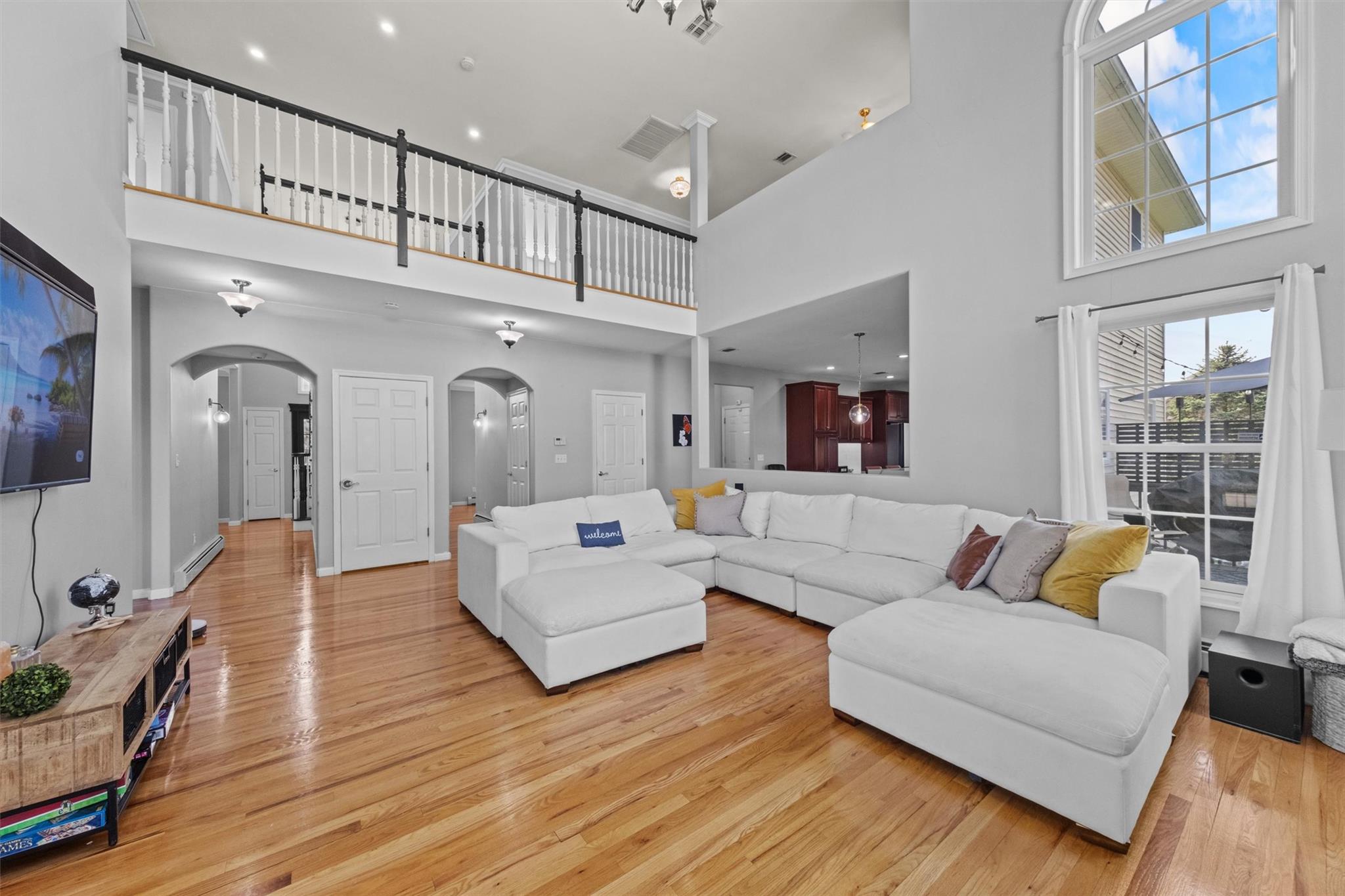 10 Trout Ponds Court, Brookhaven, New York image 15