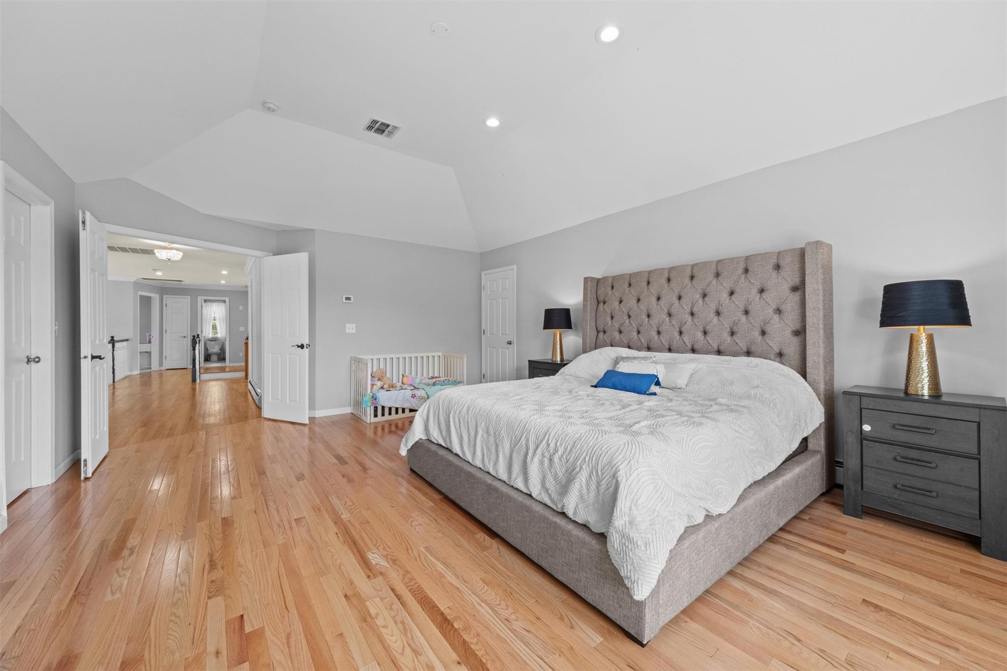 10 Trout Ponds Court, Brookhaven, New York image 31