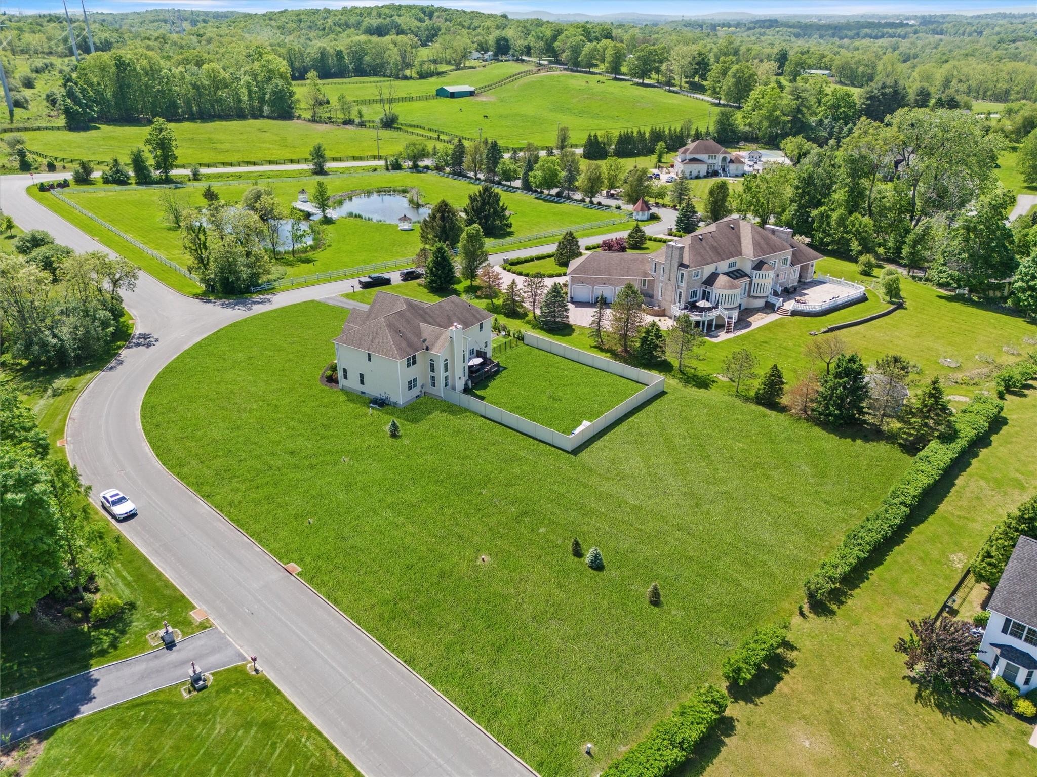 10 Trout Ponds Court, Brookhaven, New York image 49