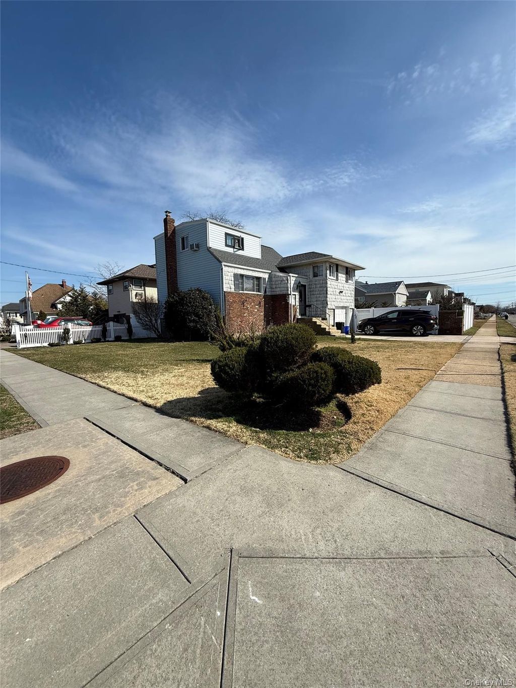 Photo of 433 Miller Avenue, Freeport, NY 11520 (MLS # 976686)