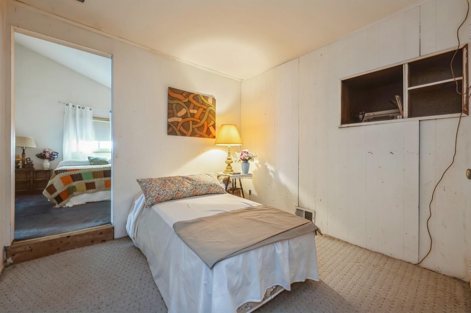 41 Bayview Place, Massapequa, New York image 12