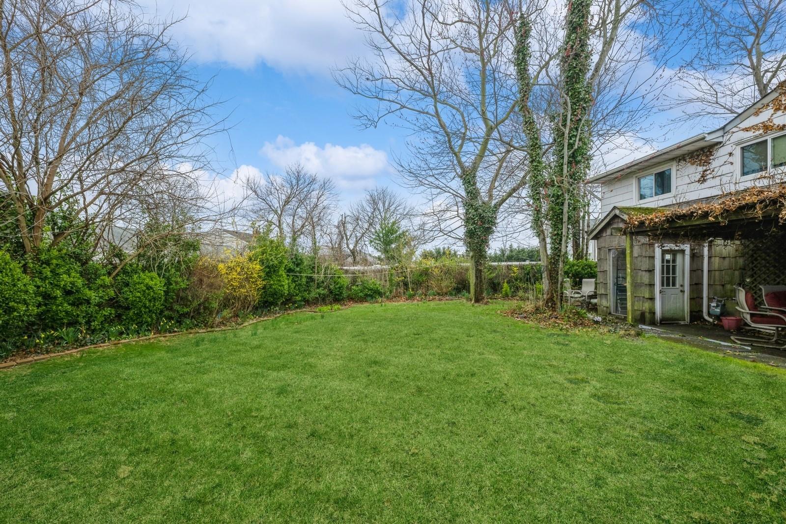 41 Bayview Place, Massapequa, New York image 18