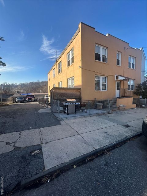 33 Horatio Street 2 L Yonkers NY 10710