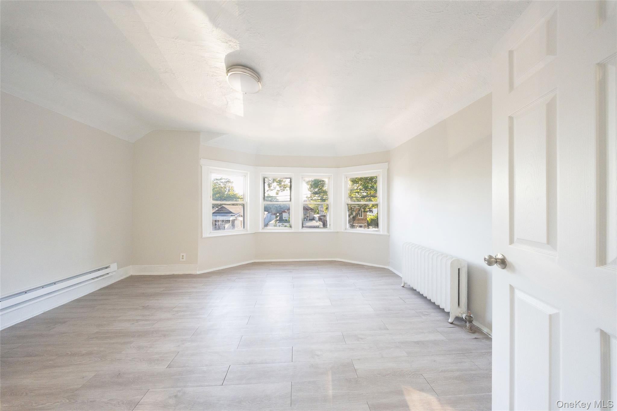 324 Underhill Avenue - Photo 4