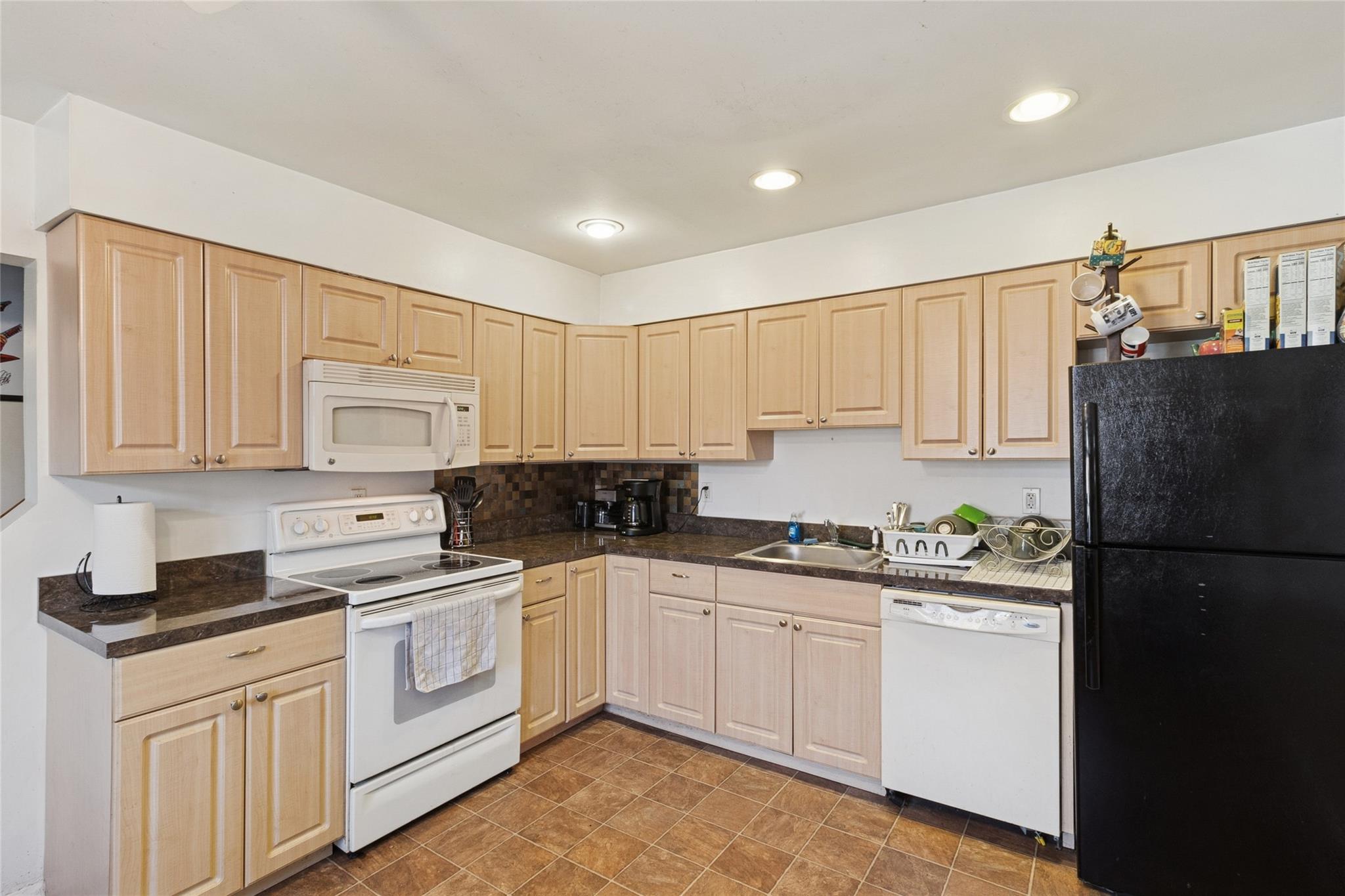 103 Baybright Drive, Shirley, New York image 6