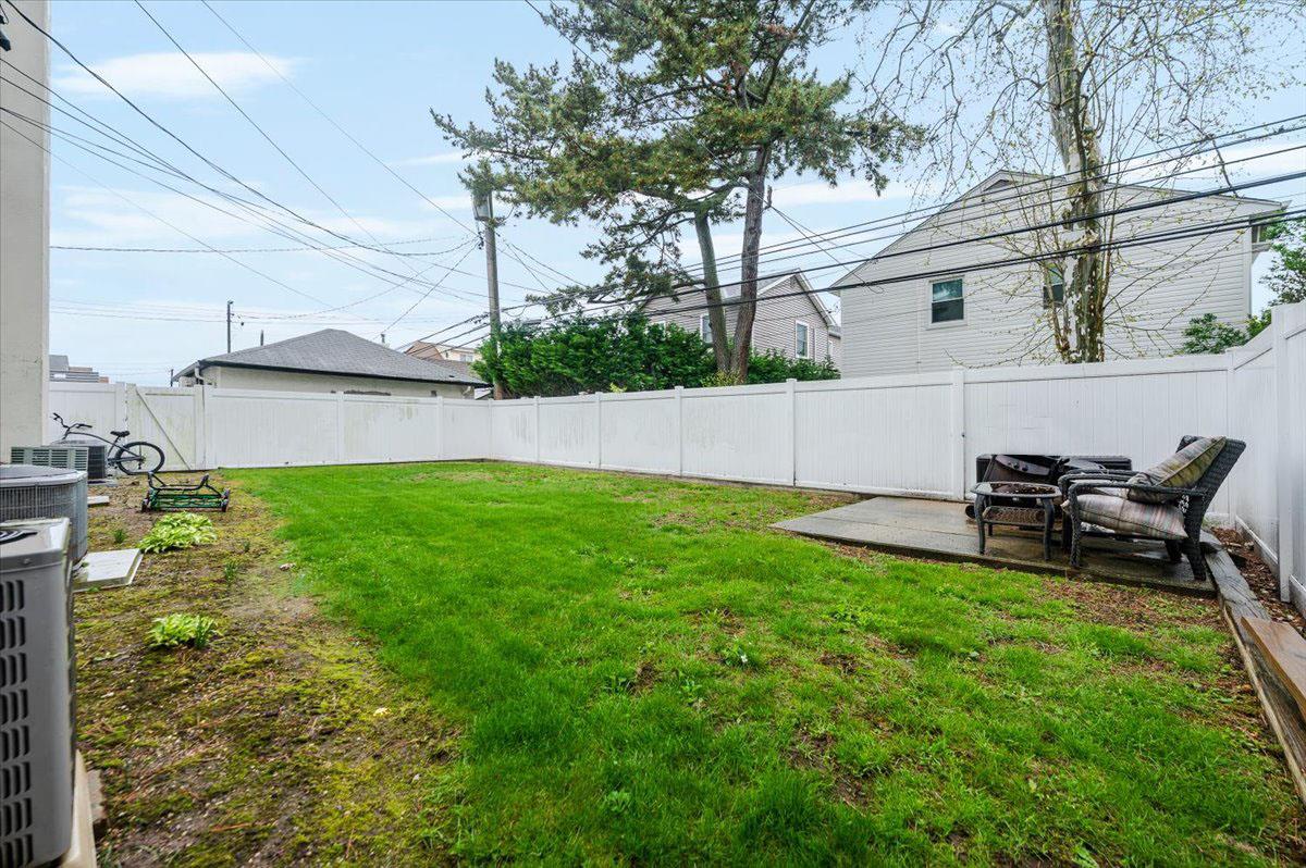 537 E Broadway #2, Long Beach, New York image 16