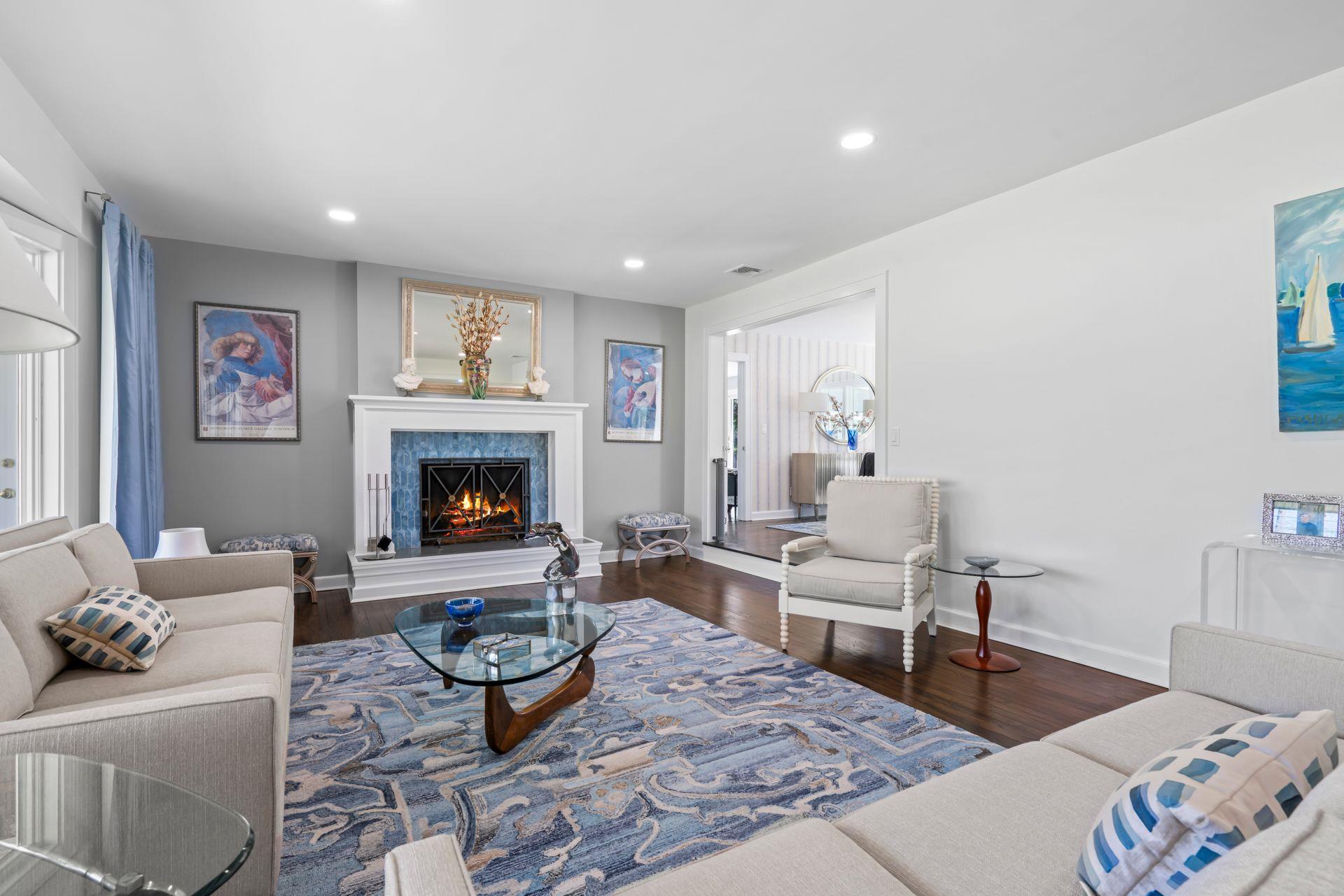 41 Harbor Hill Drive