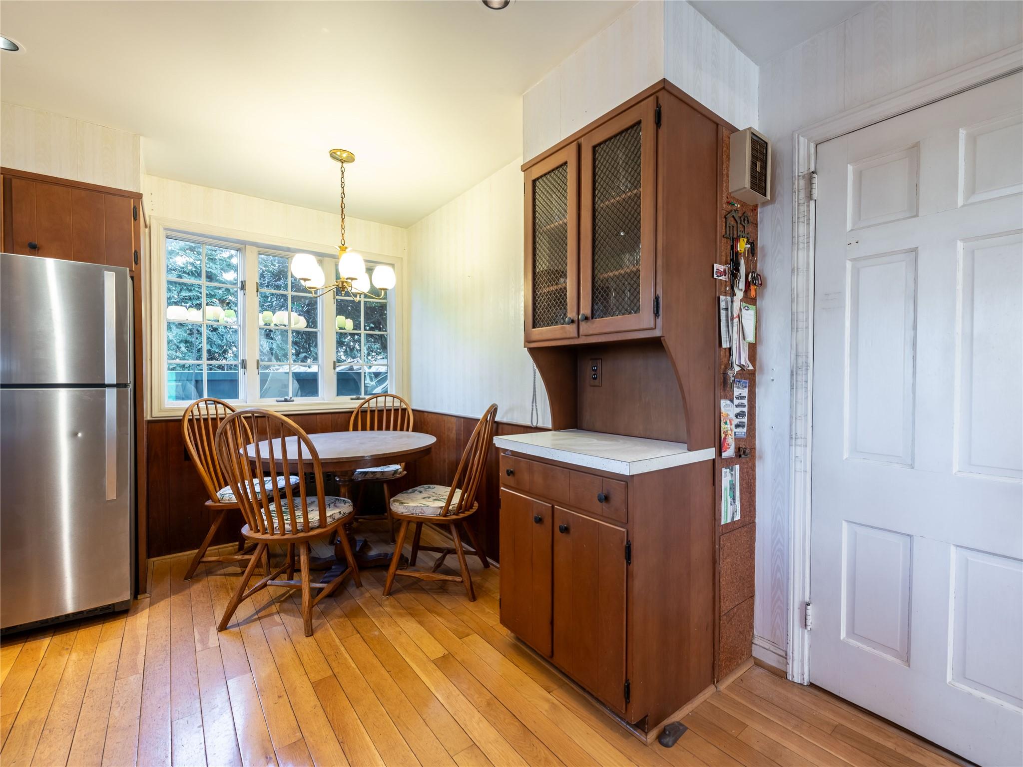 55 Parkwoods Road, Manhasset, New York image 11