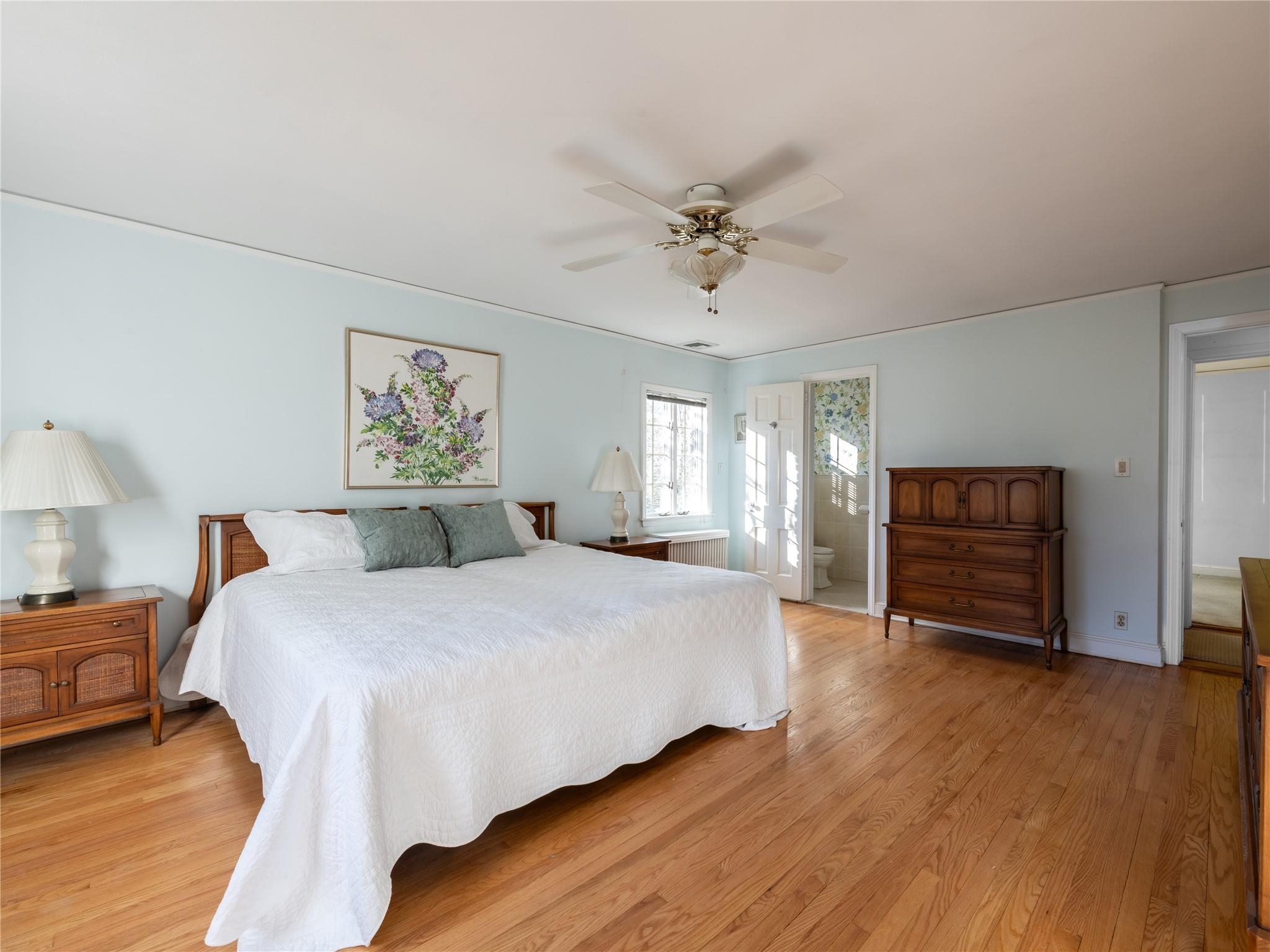 55 Parkwoods Road, Manhasset, New York image 15