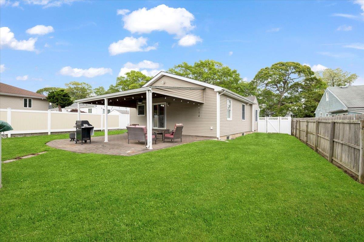 12 Midwood Place, Farmingville, New York image 23