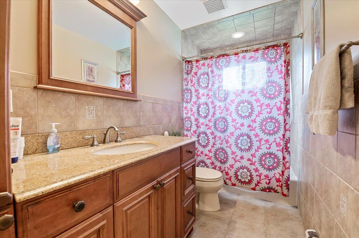 12 Midwood Place, Farmingville, New York image 9