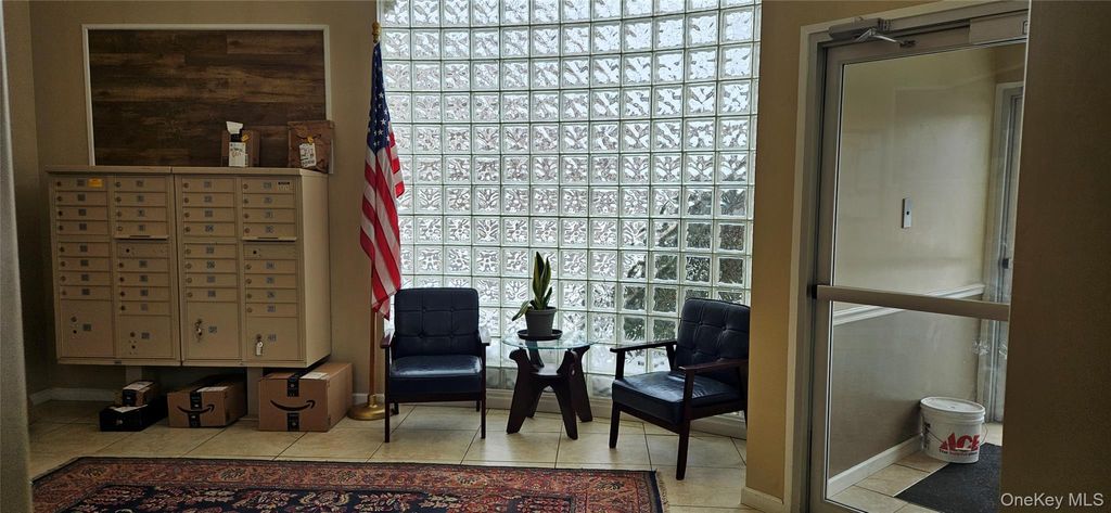 Photo of 3 Cross Street #304, Suffern, NY 10901 (MLS # 961638)