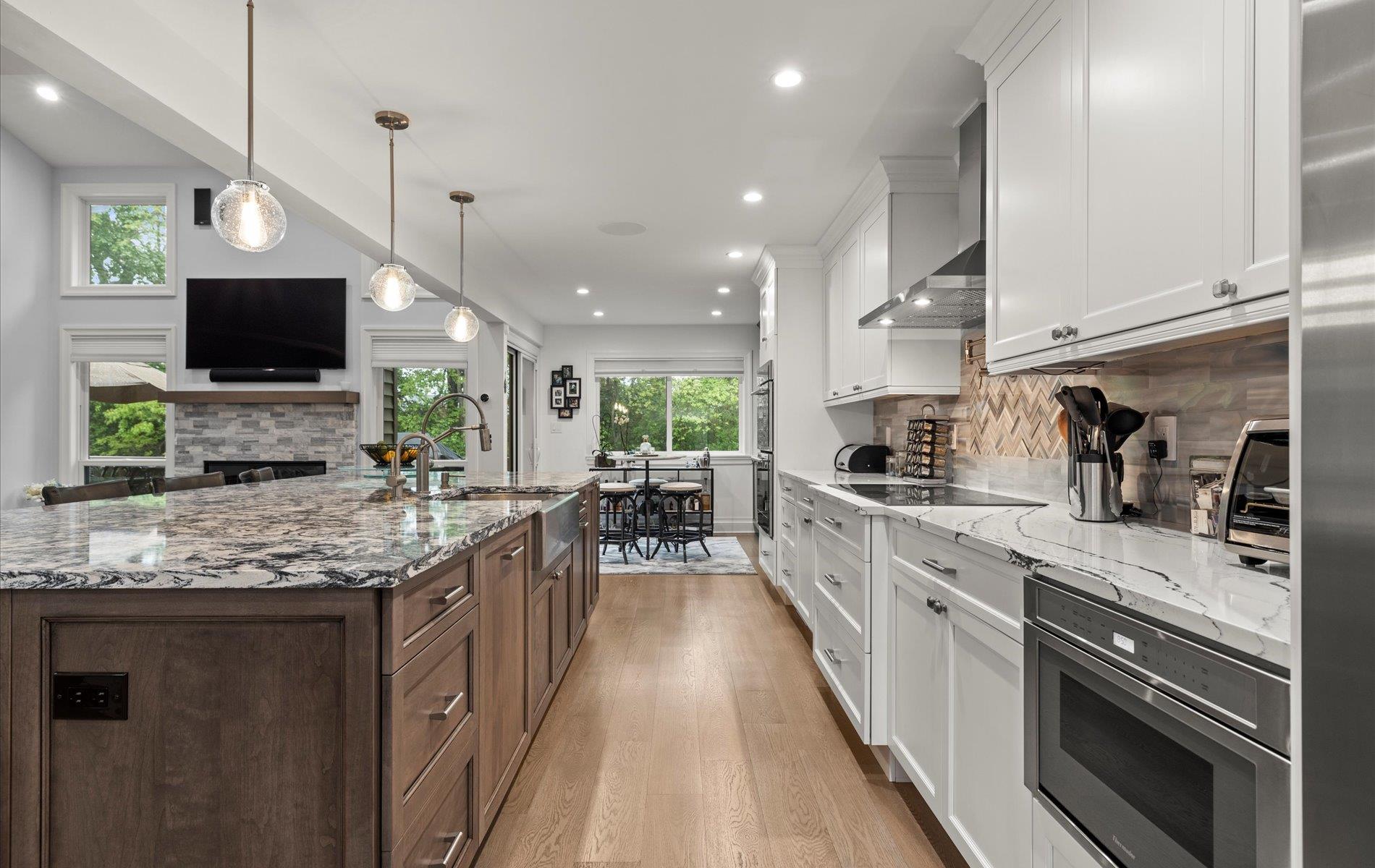 27 Pheasant Lane, Woodbury, New York image 11