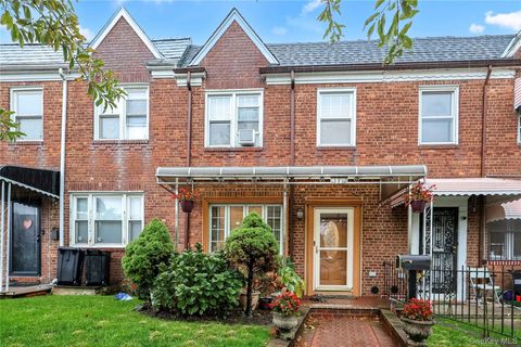 18908 114th Road Saint Albans NY 11412